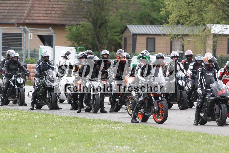 Archiv-2025/10 23.04.2025 Cornu Master School ADR/rot-rouge/unklar